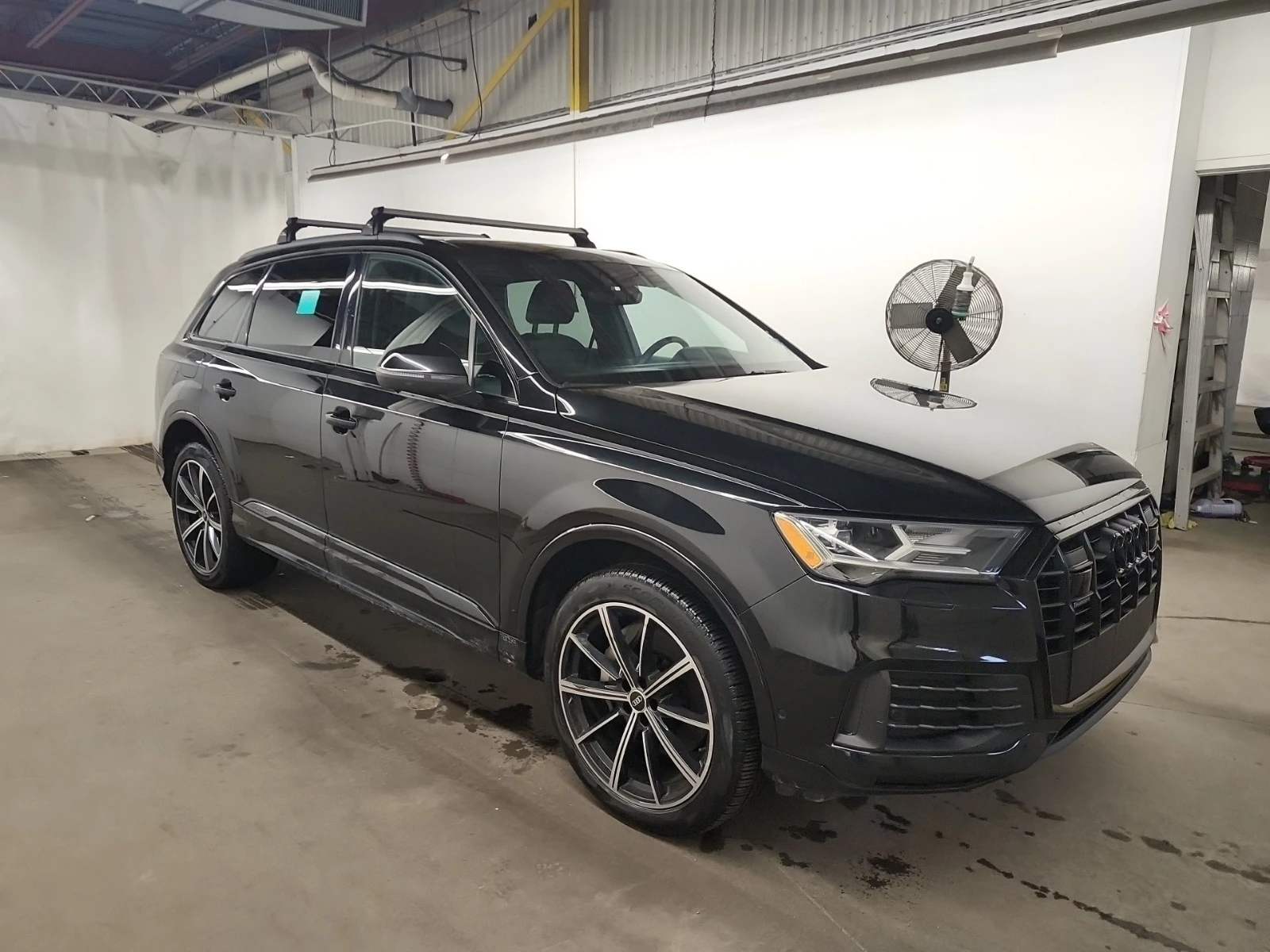 Audi Q7 ОБДУХВАНЕ * ПАНОРАМА * 7 МЕСТА * CARFAX * , снимка 2 - Автомобили и джипове - 54544892