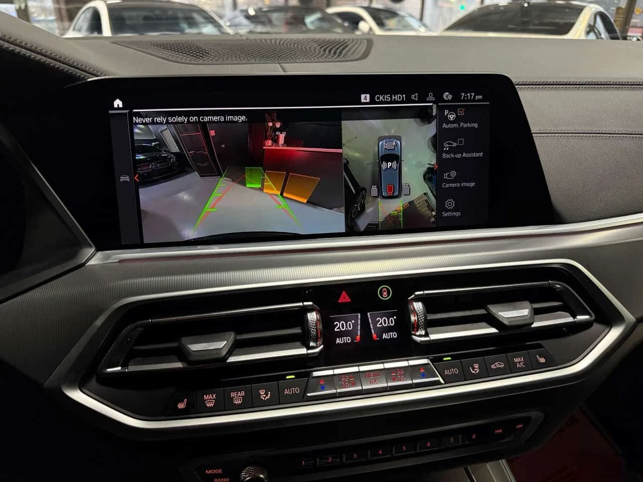 BMW X5 * XDrive40i Sports Activity Vehicle Navigation 360, снимка 11 - Автомобили и джипове - 54891602