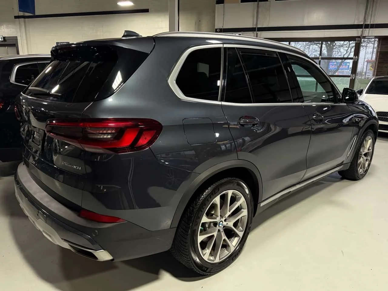 BMW X5 * XDrive40i Sports Activity Vehicle Navigation 360, снимка 4 - Автомобили и джипове - 54891602