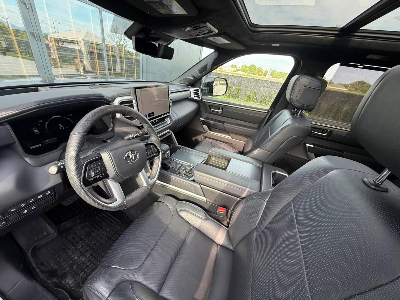 Toyota Sequoia Long, 4x4, hibrid, снимка 9 - Автомобили и джипове - 55062653