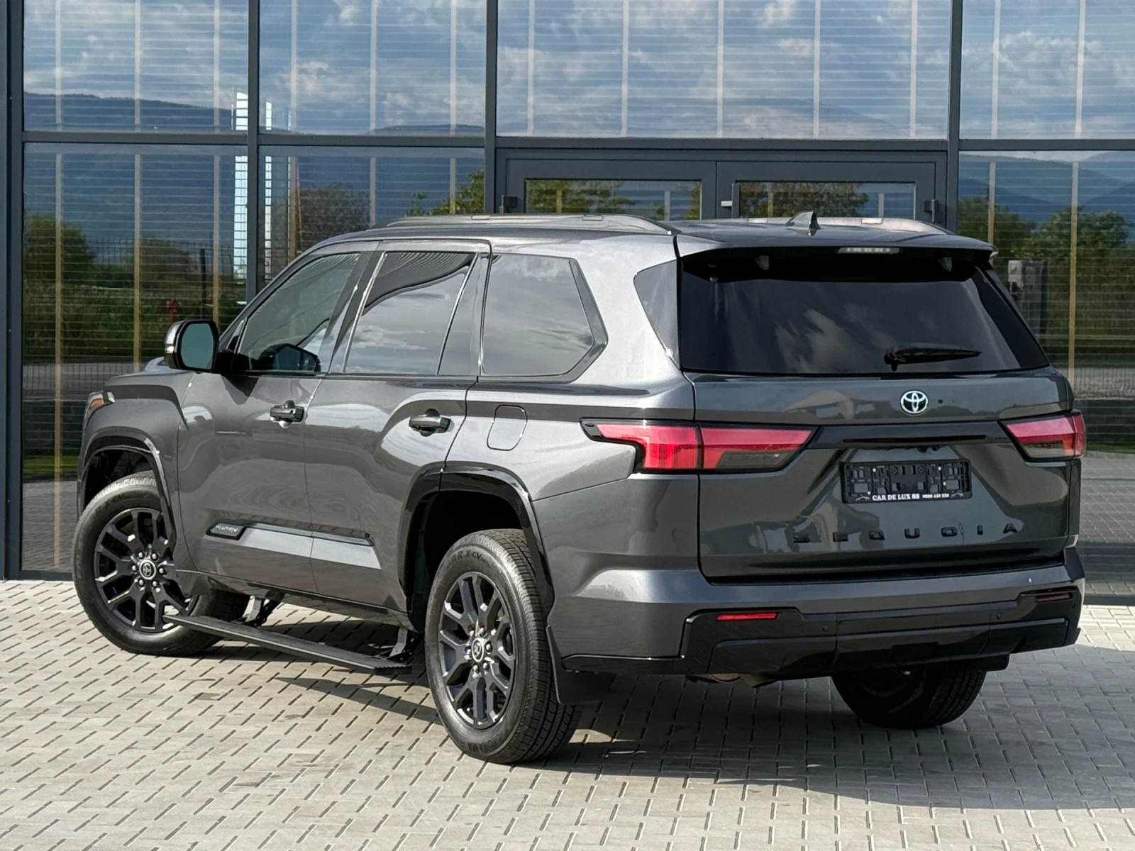 Toyota Sequoia Long, 4x4, hibrid, снимка 4 - Автомобили и джипове - 55062653