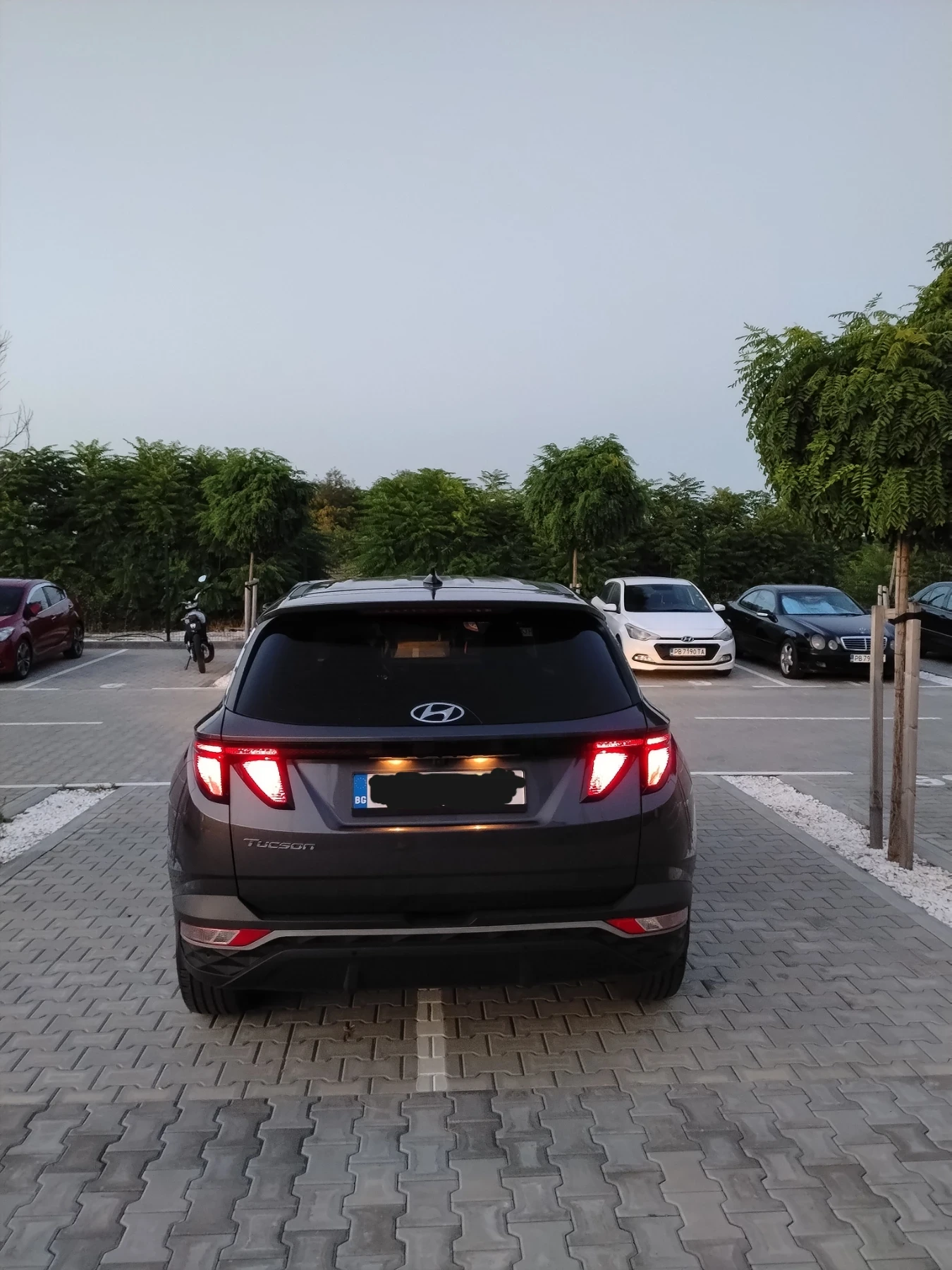 Hyundai Tucson 1.6, снимка 3 - Автомобили и джипове - 55641644