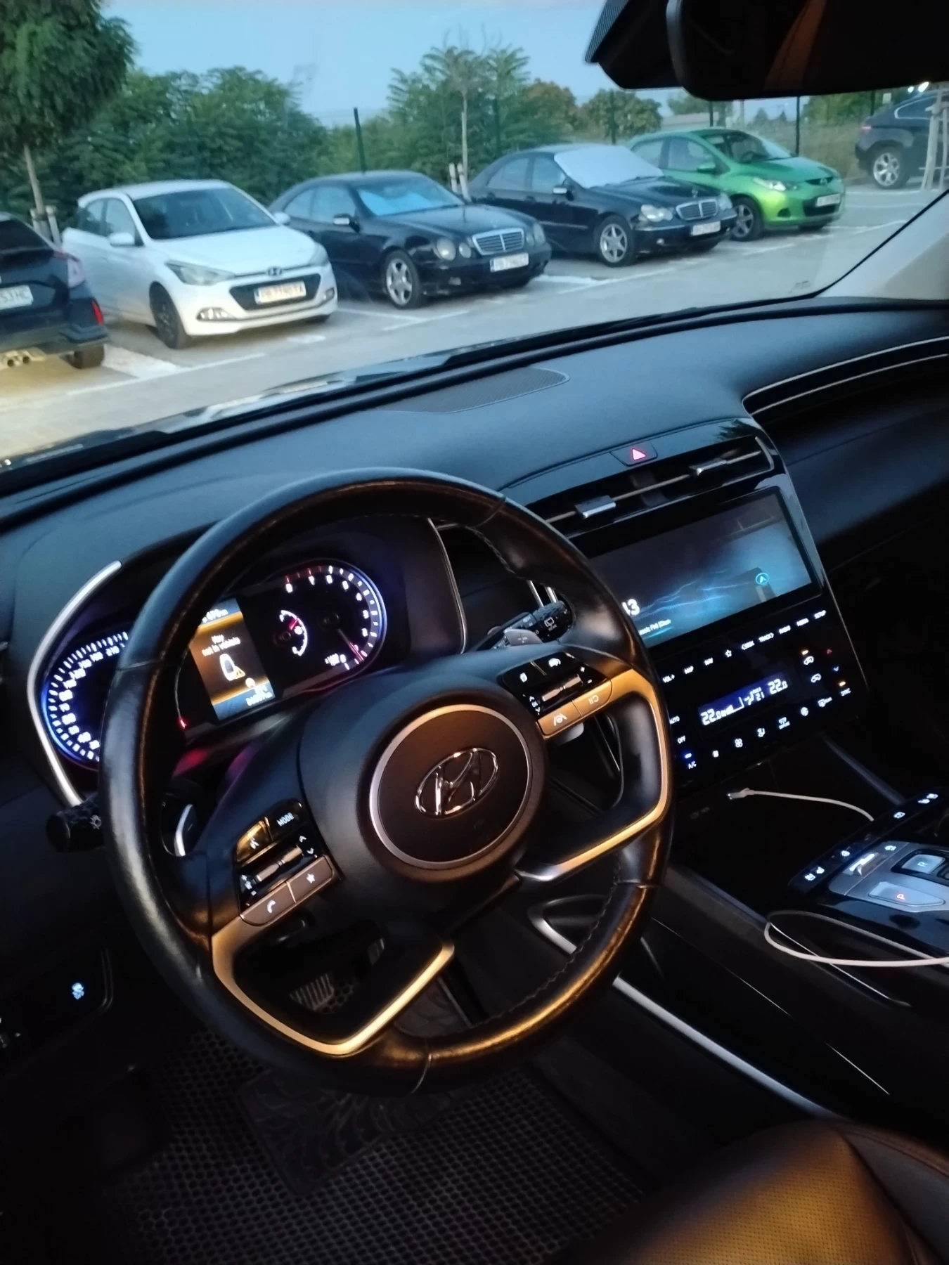 Hyundai Tucson 1.6, снимка 6 - Автомобили и джипове - 55641644