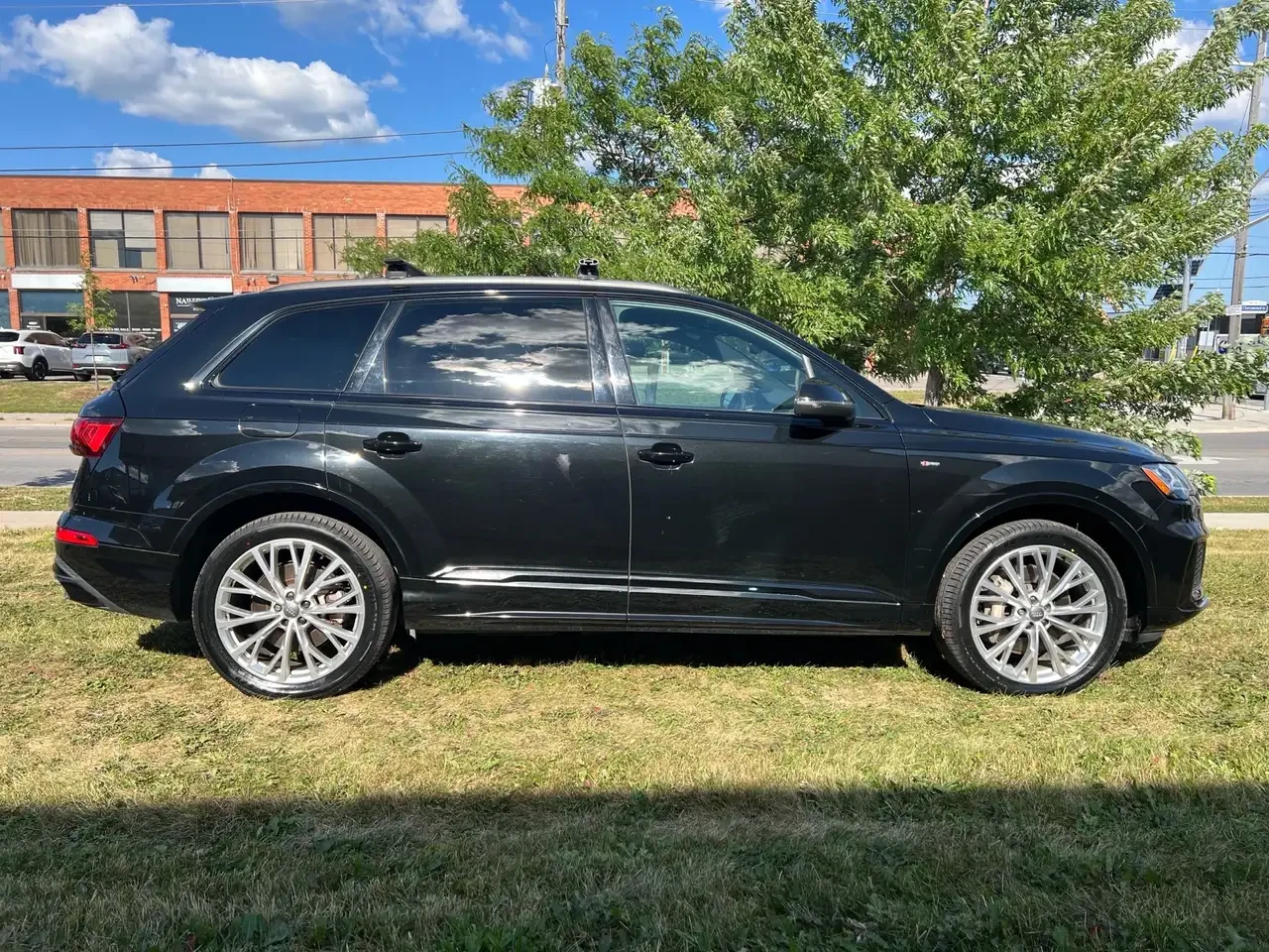Audi Q7, снимка 4 - Автомобили и джипове - 56183810
