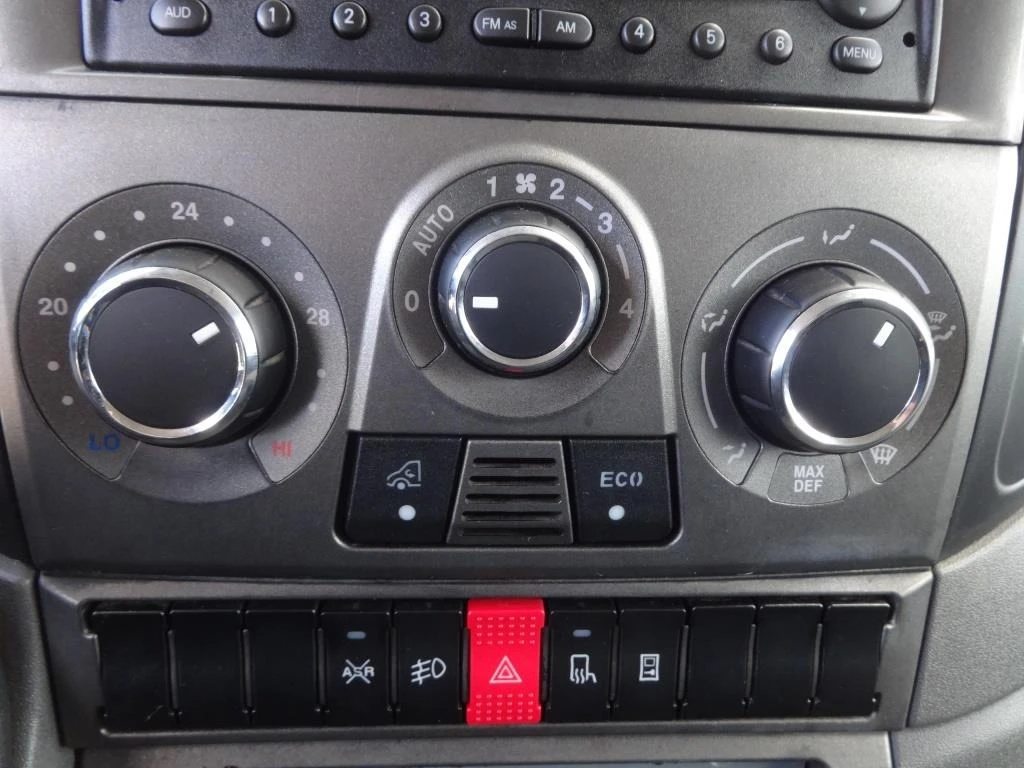 Iveco Daily 3.0HPI/EURO-5b//. * * 3, 5. | Mobile.bg   11