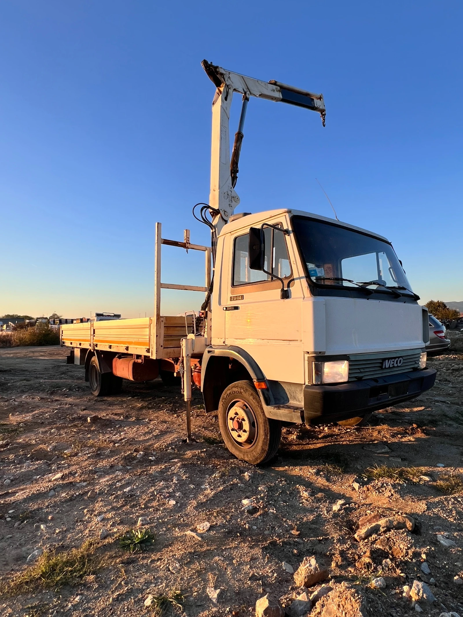 Iveco 75e14 6.0D  С КРАН  - изображение 8