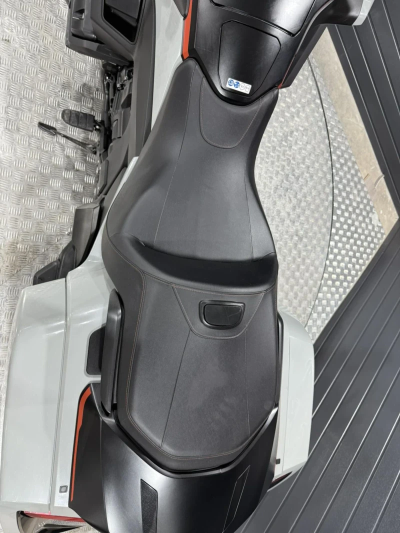 Honda Gold Wing BAGGER F6BD AUTOMATIC , снимка 11 - Мотоциклети и мототехника - 51596529