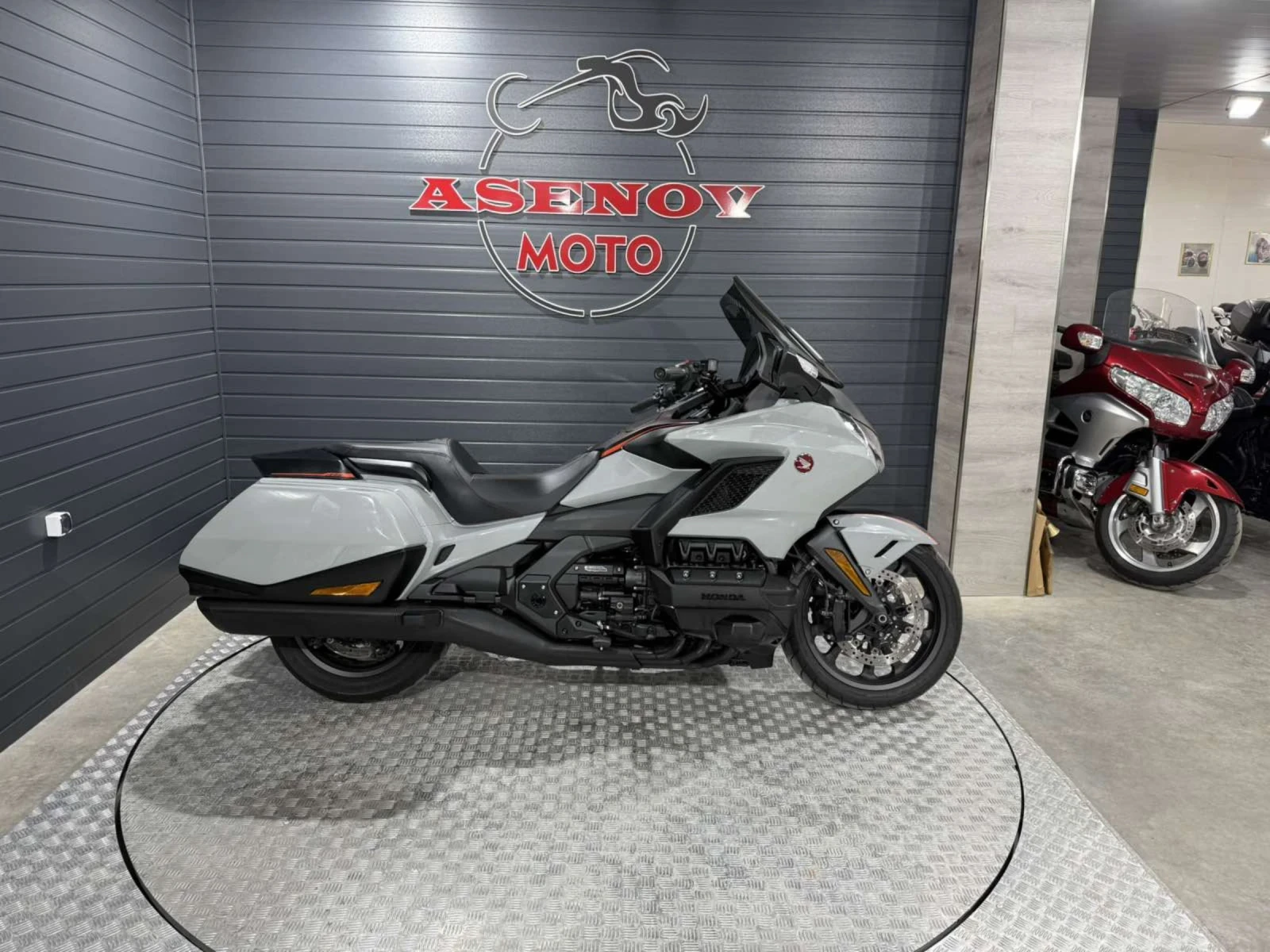 Honda Gold Wing BAGGER F6BD AUTOMATIC  - изображение 2