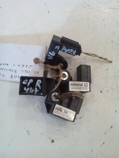 Краш сензор за Пежо 407 V6 бензин