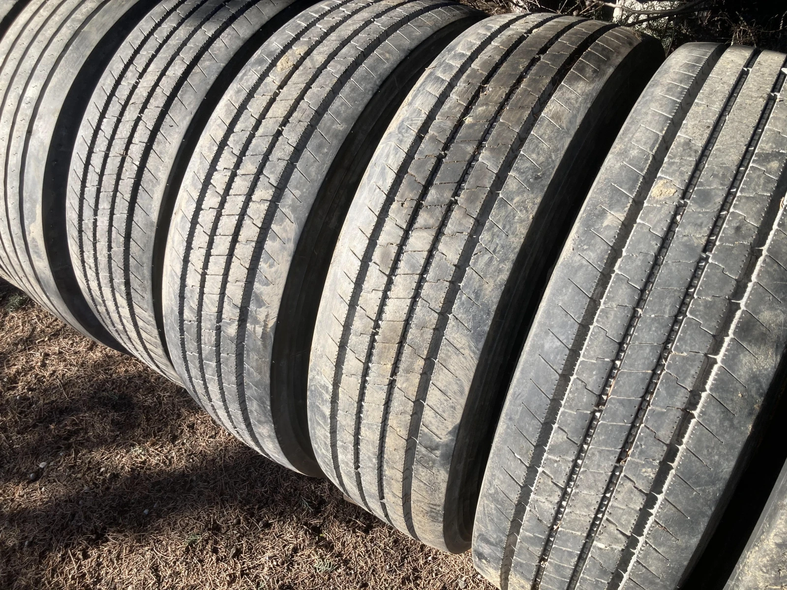 ���� � ������ 275/70R22.5 | Mobile.bg � ����������� 4