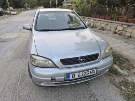 Opel Astra 1.6 i, снимка 1