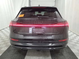 Audi E-Tron ТЕCHNIK| BANG & OLUFSEN| 360| HUD| PANO| CARFAX| , снимка 4