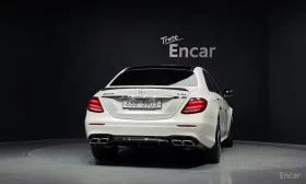 Mercedes-Benz E 63 AMG 4MATIC+ | BURMESTER| HUD| DISTRONIC| ОБДУХ| AMBIEN, снимка 4