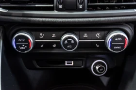 Alfa Romeo Giulia Veloce* CARFAX* АвтоКредит* (ЦЕНА ДО БГ) - 27399 € / 53587.79 лв. - 76701577 17