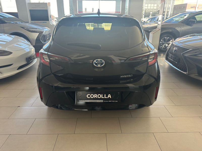 Toyota Corolla Executive Plus, снимка 4 - Автомобили и джипове - 43970768