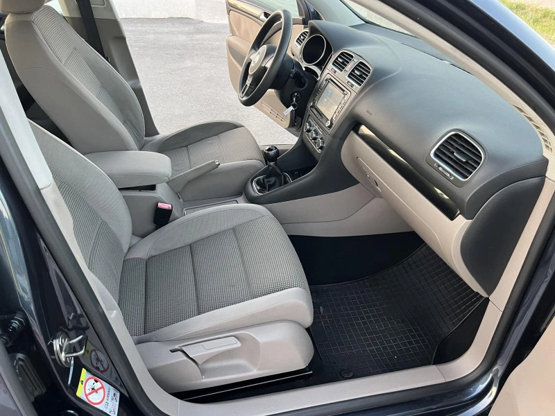 VW Golf 2.0TDI 110кс EURO 5A КЛИМАТРОНИК АВТОПИЛОТ, снимка 11 - Автомобили и джипове - 46626329