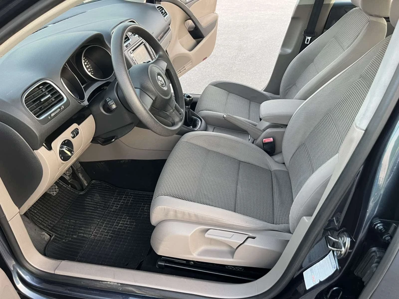 VW Golf 2.0TDI 110кс EURO 5A КЛИМАТРОНИК АВТОПИЛОТ, снимка 8 - Автомобили и джипове - 46626329