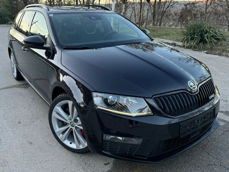 Skoda Octavia 2.0 VRS* DSTR* Panorama* Canton* Active Sound, снимка 3 - Автомобили и джипове - 48742396