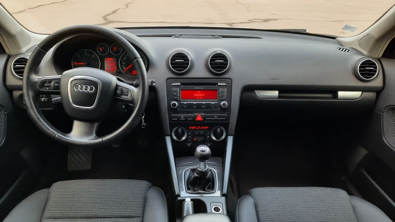 Audi A3 2.0TDI, снимка 11 - Автомобили и джипове - 48820064