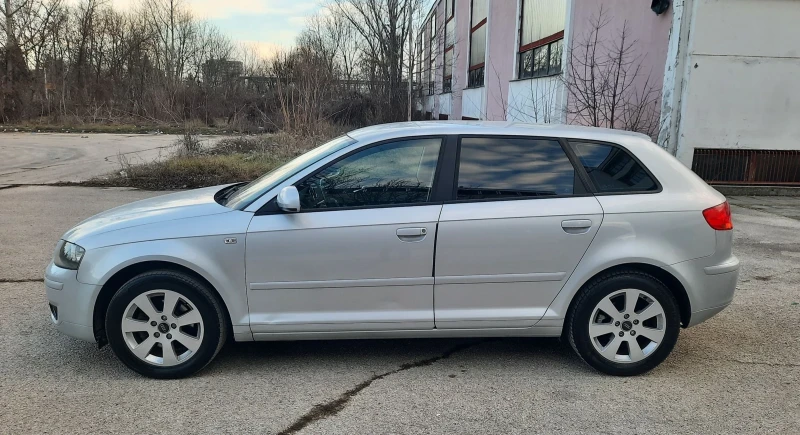 Audi A3 2.0TDI, снимка 8 - Автомобили и джипове - 48820064