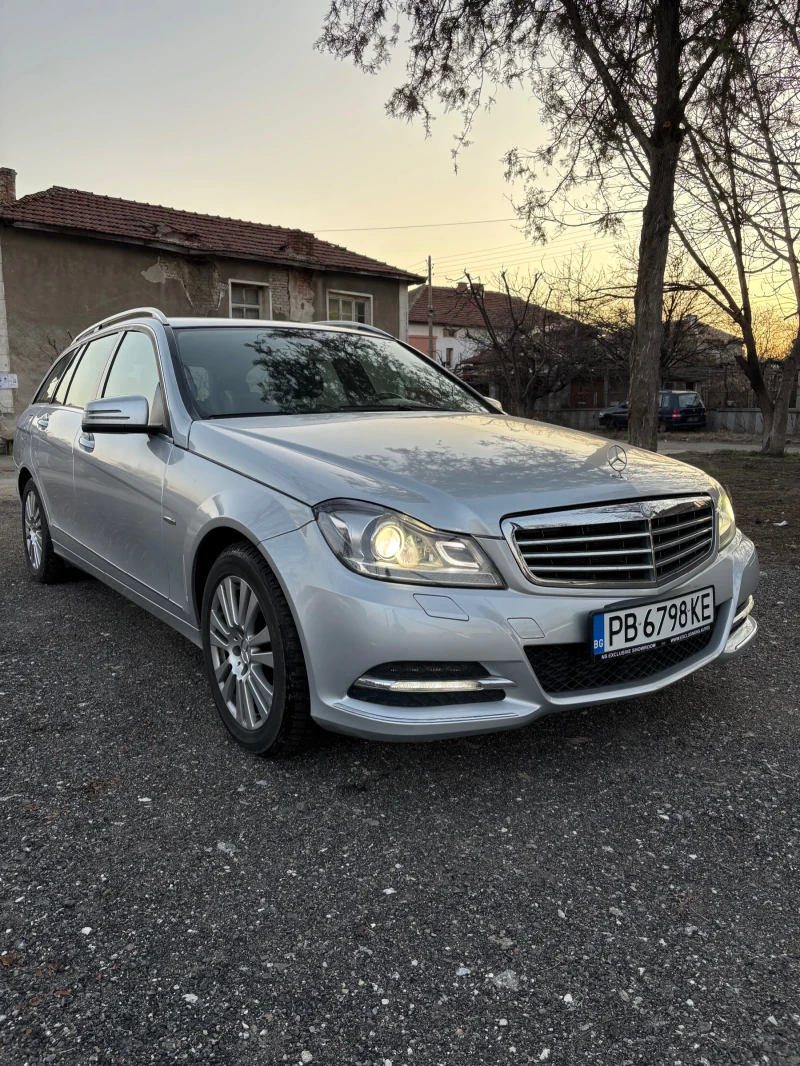 Mercedes-Benz C 220 FACELIFT , снимка 1 - Автомобили и джипове - 49046779