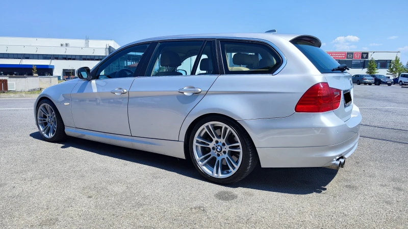 BMW 330 325 LCI RWD, снимка 4 - Автомобили и джипове - 49135955