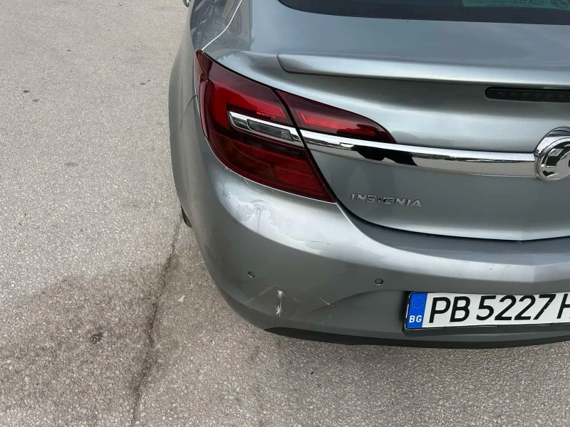 Opel Insignia, снимка 8 - Автомобили и джипове - 49470806