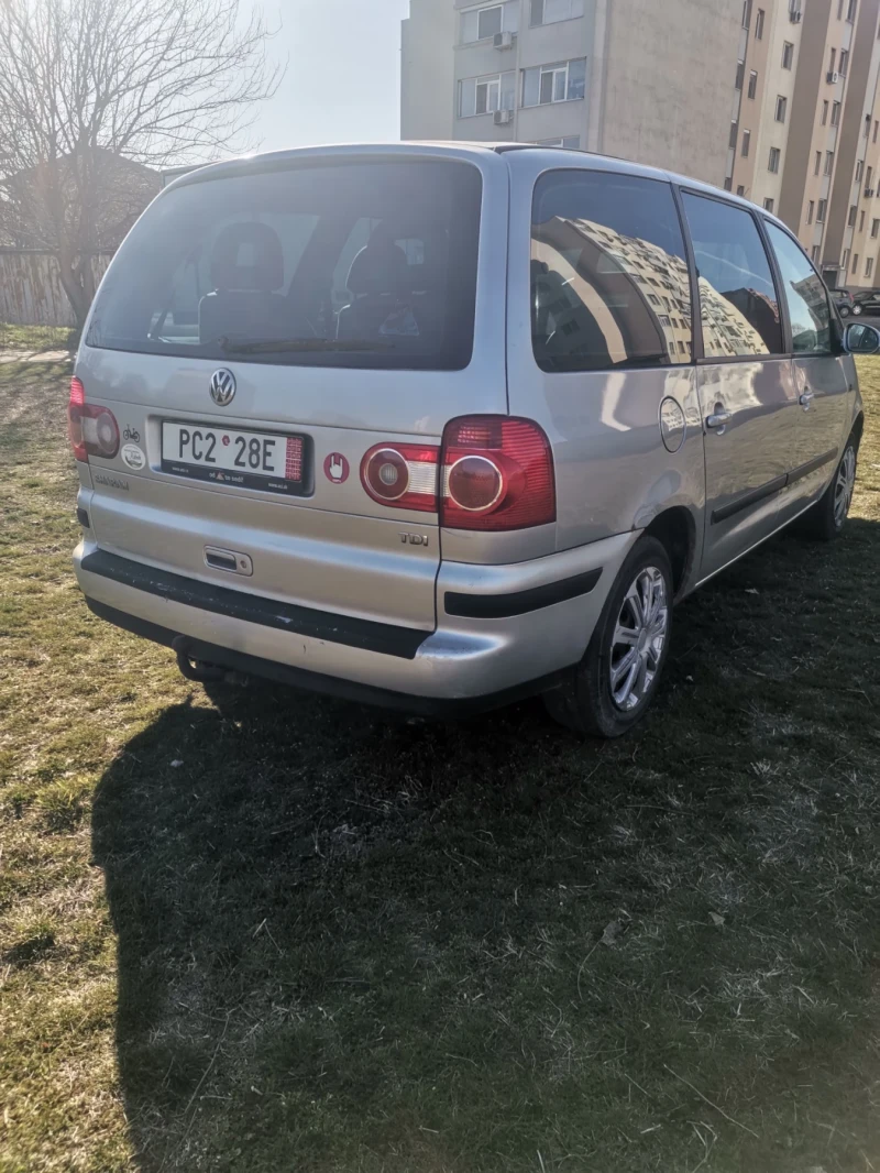 VW Sharan, снимка 5 - Автомобили и джипове - 49493162