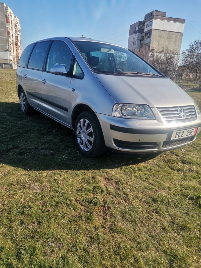 VW Sharan, снимка 2 - Автомобили и джипове - 49493162