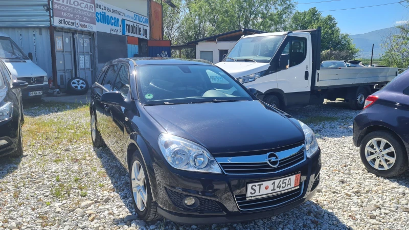 Opel Astra 1.4i, снимка 2 - Автомобили и джипове - 50142552