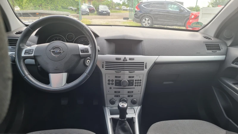 Opel Astra 1.4i, снимка 7 - Автомобили и джипове - 50142552