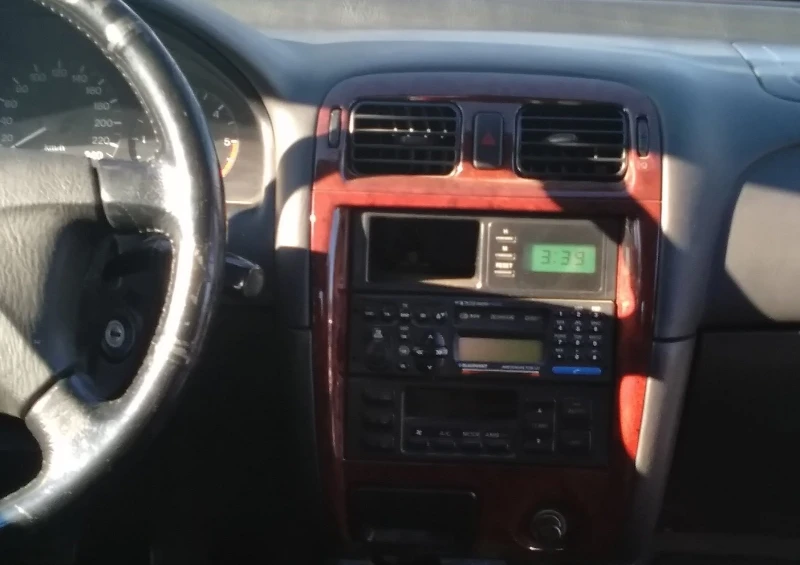 Mazda 626, снимка 7 - Автомобили и джипове - 51892309