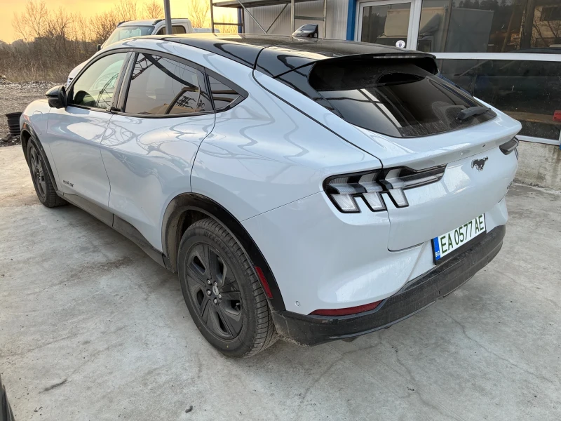 Ford Mustang Mach-E California route 1, снимка 4 - Автомобили и джипове - 53078603