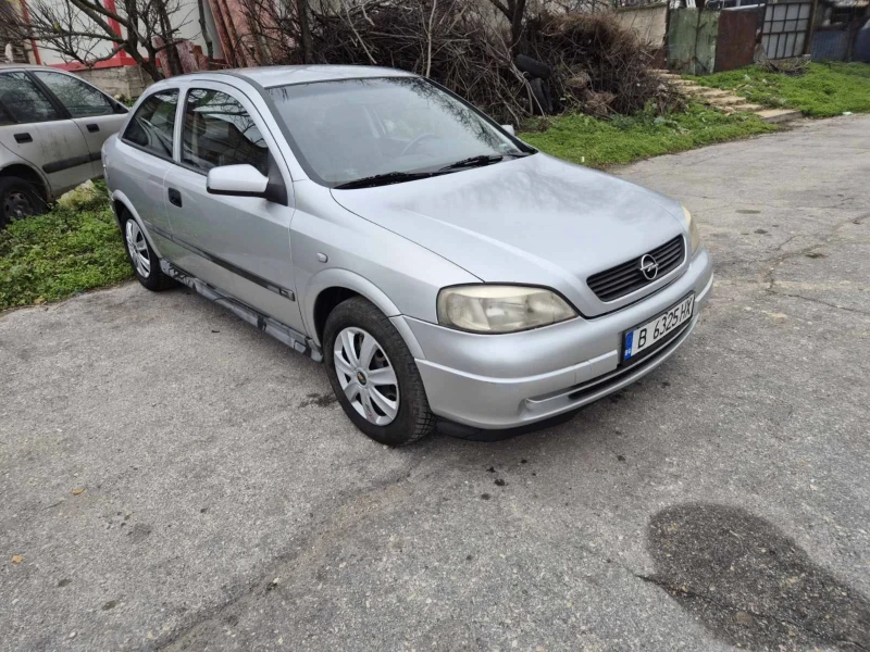 Opel Astra 1.6 i, снимка 3 - Автомобили и джипове - 53231951