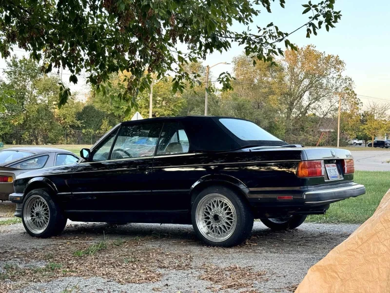 BMW 325 ic, снимка 3 - Автомобили и джипове - 53422433