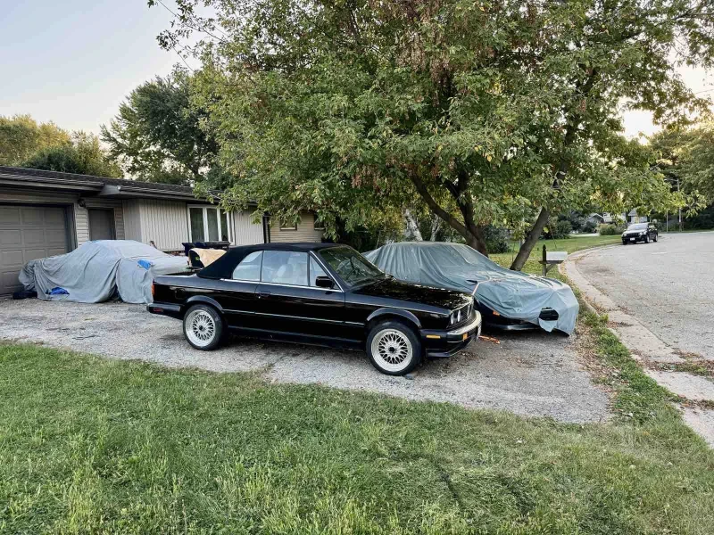 BMW 325 ic, снимка 13 - Автомобили и джипове - 53422433