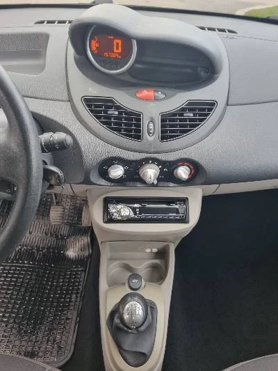 Renault Twingo, снимка 8 - Автомобили и джипове - 48529390