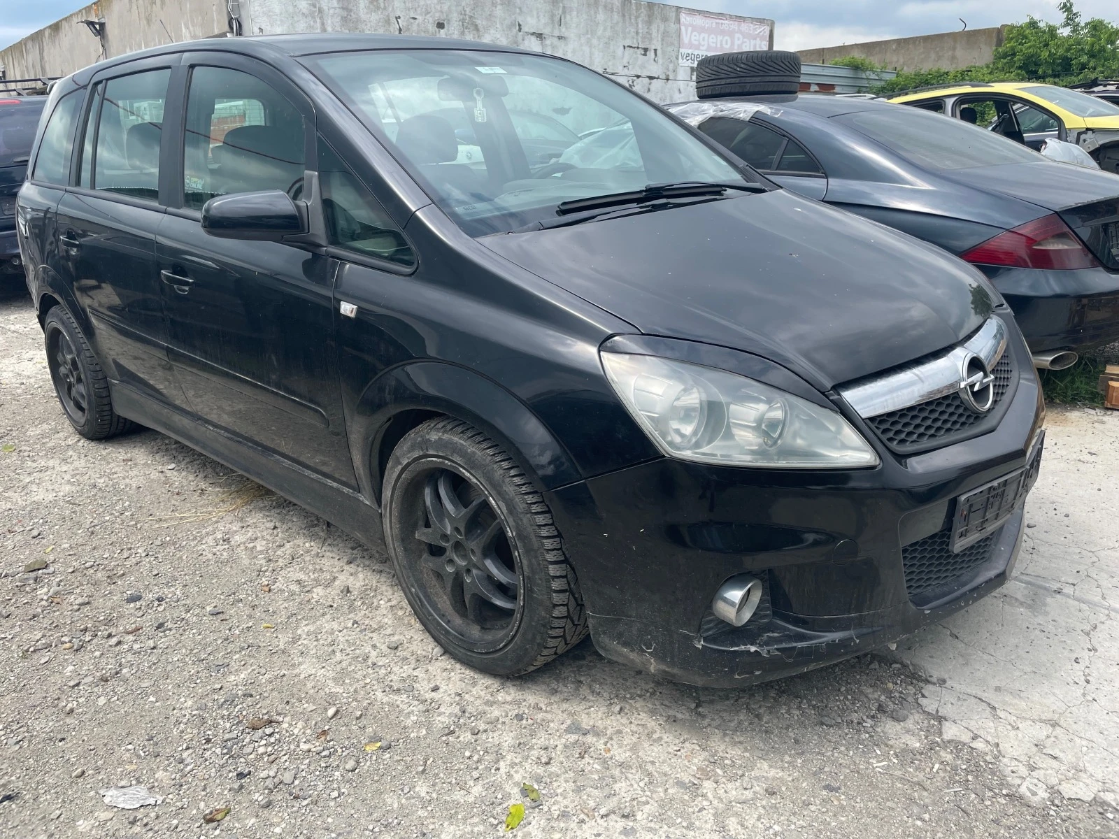 Opel Zafira 1.9 - изображение 2