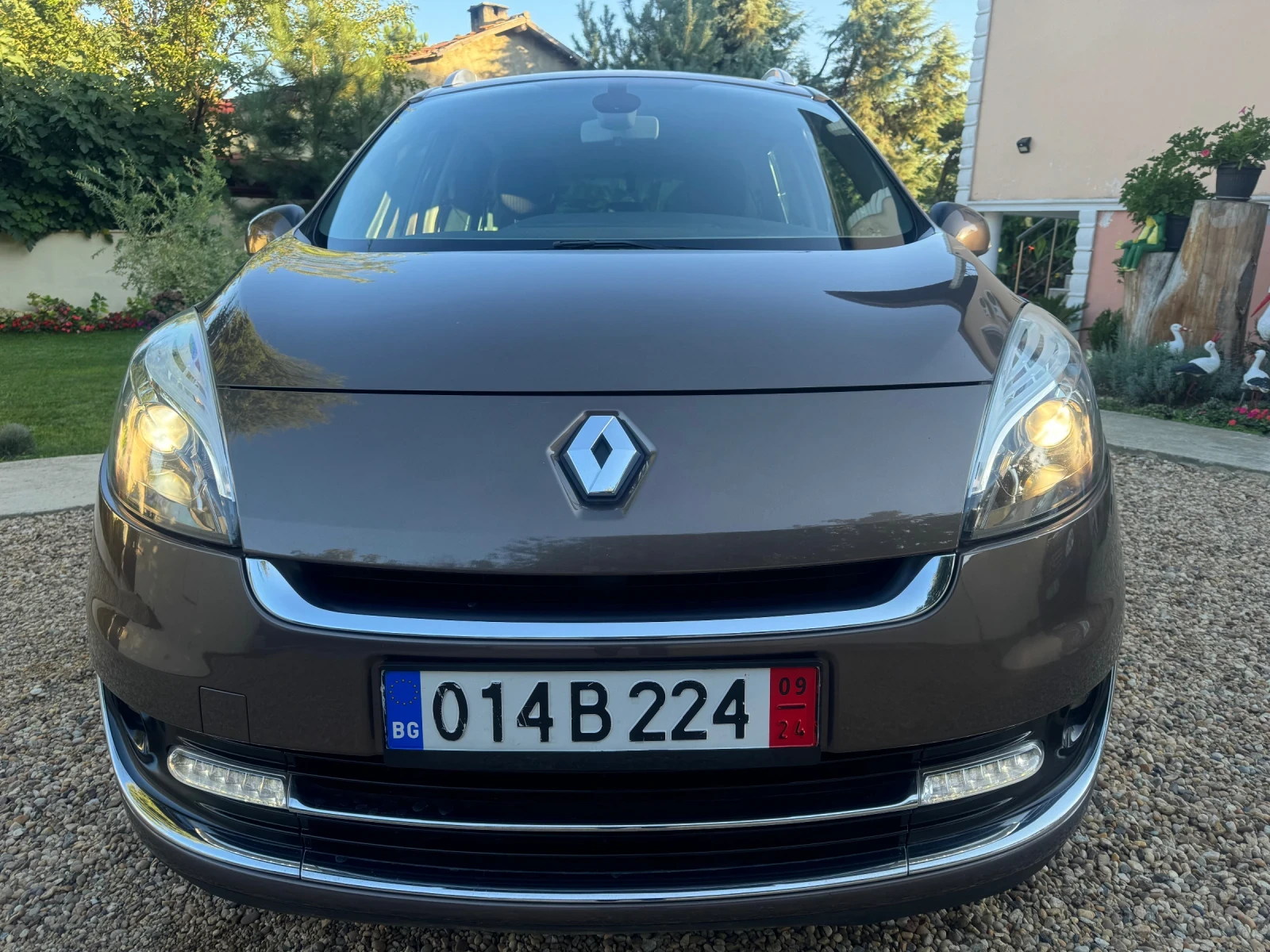 Renault Scenic 1.2 Turbo Swissline - изображение 2