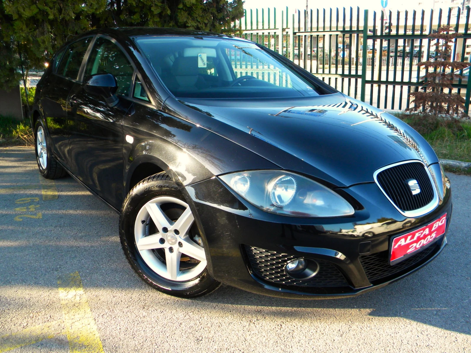 Seat Leon 1.6TDI-115000km* КАТО НОВ* EURO5B