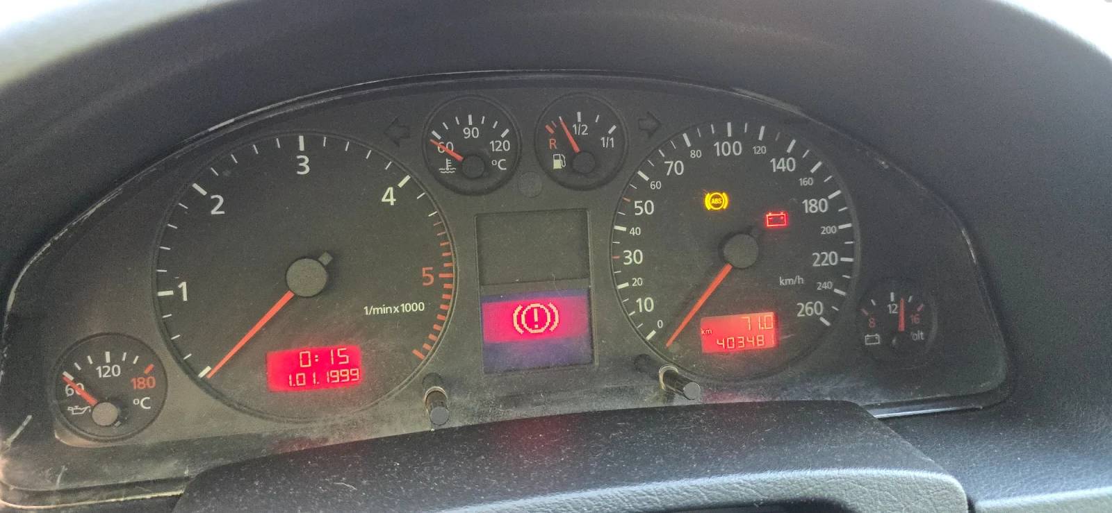 Audi A6 C5 - изображение 2