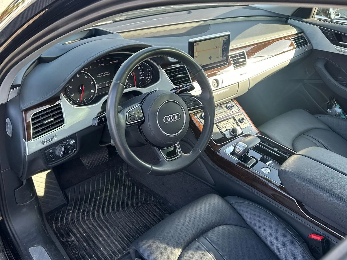 Audi A8 * 3.0T  * quattro * * АвтоКредит - изображение 7