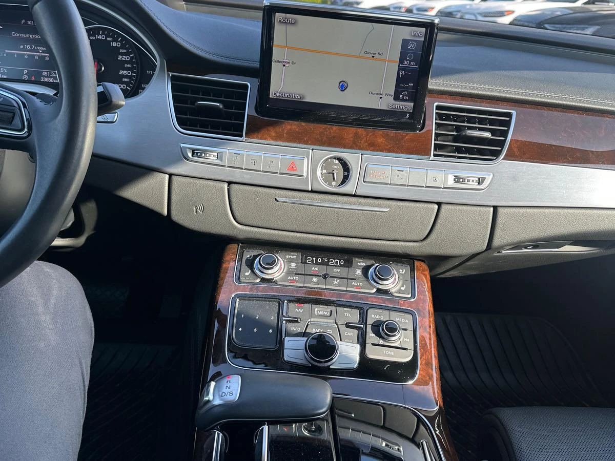 Audi A8 * 3.0T  * quattro * * АвтоКредит - изображение 9