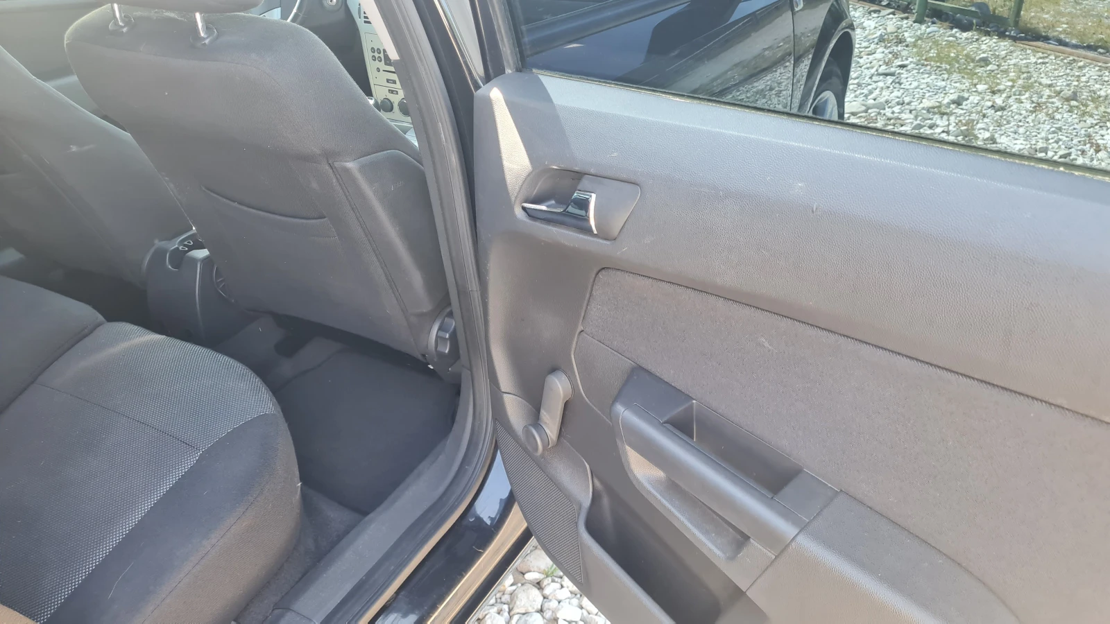 Opel Astra 1.4i - изображение 10