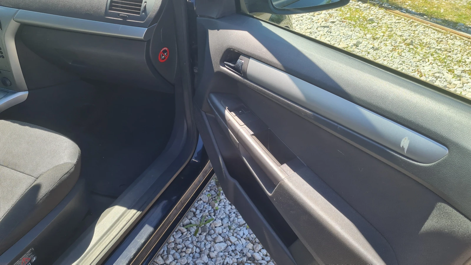 Opel Astra 1.4i - изображение 7