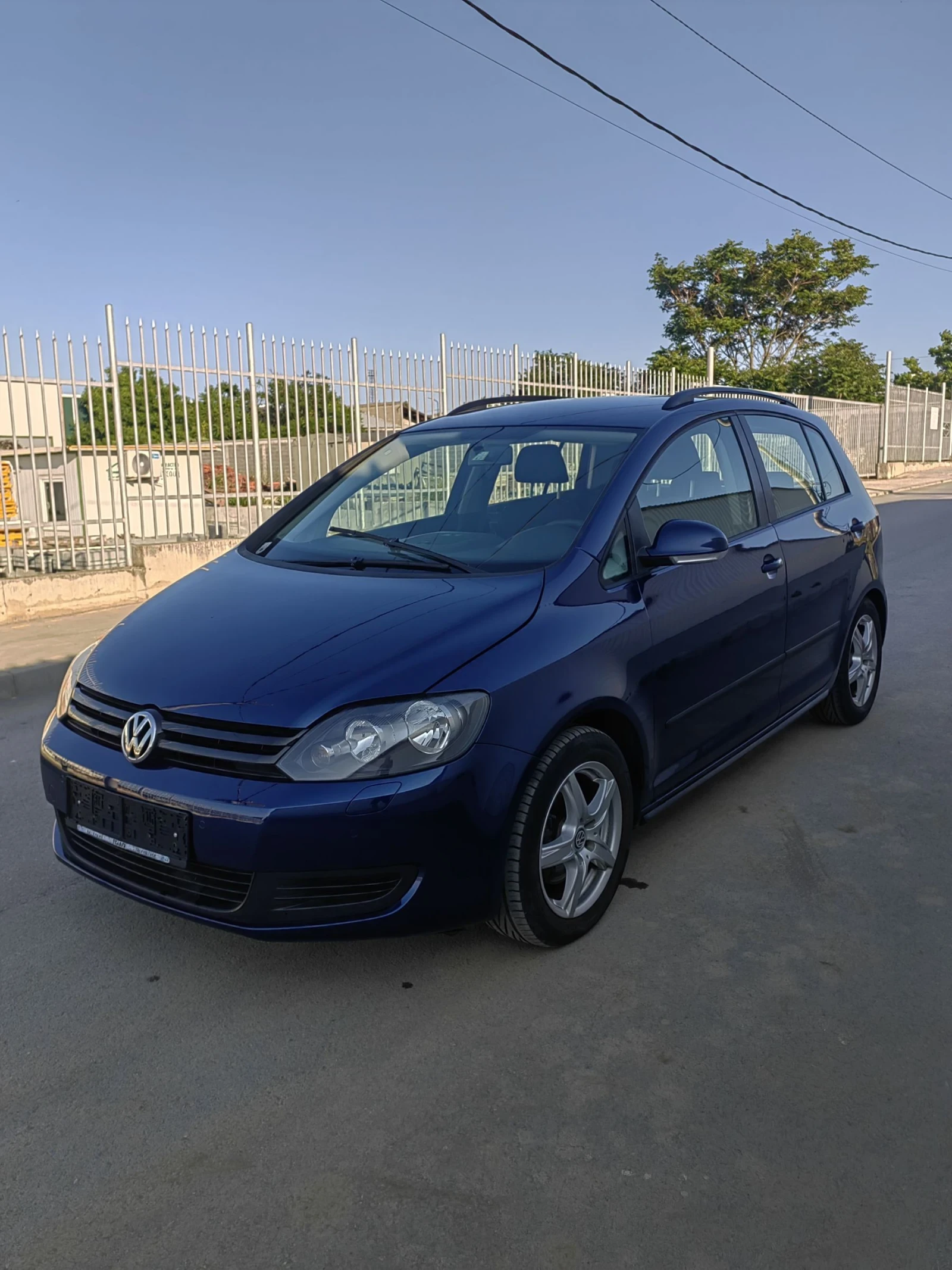 VW Golf Plus 6 1.6TDI 105кс - изображение 6
