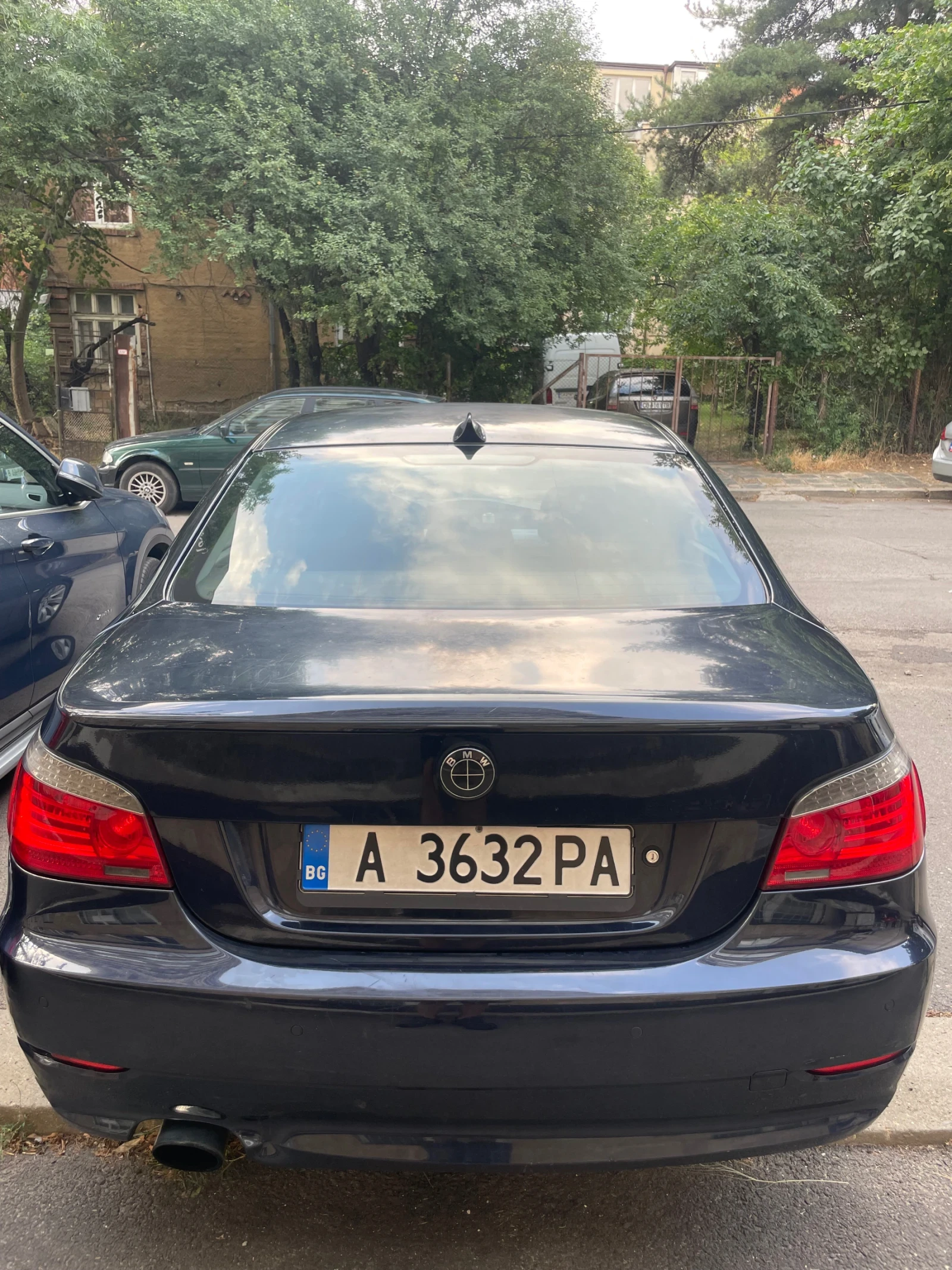 BMW 520 2 ключа , голяма навигация , подрев , HI-FI музика - изображение 5