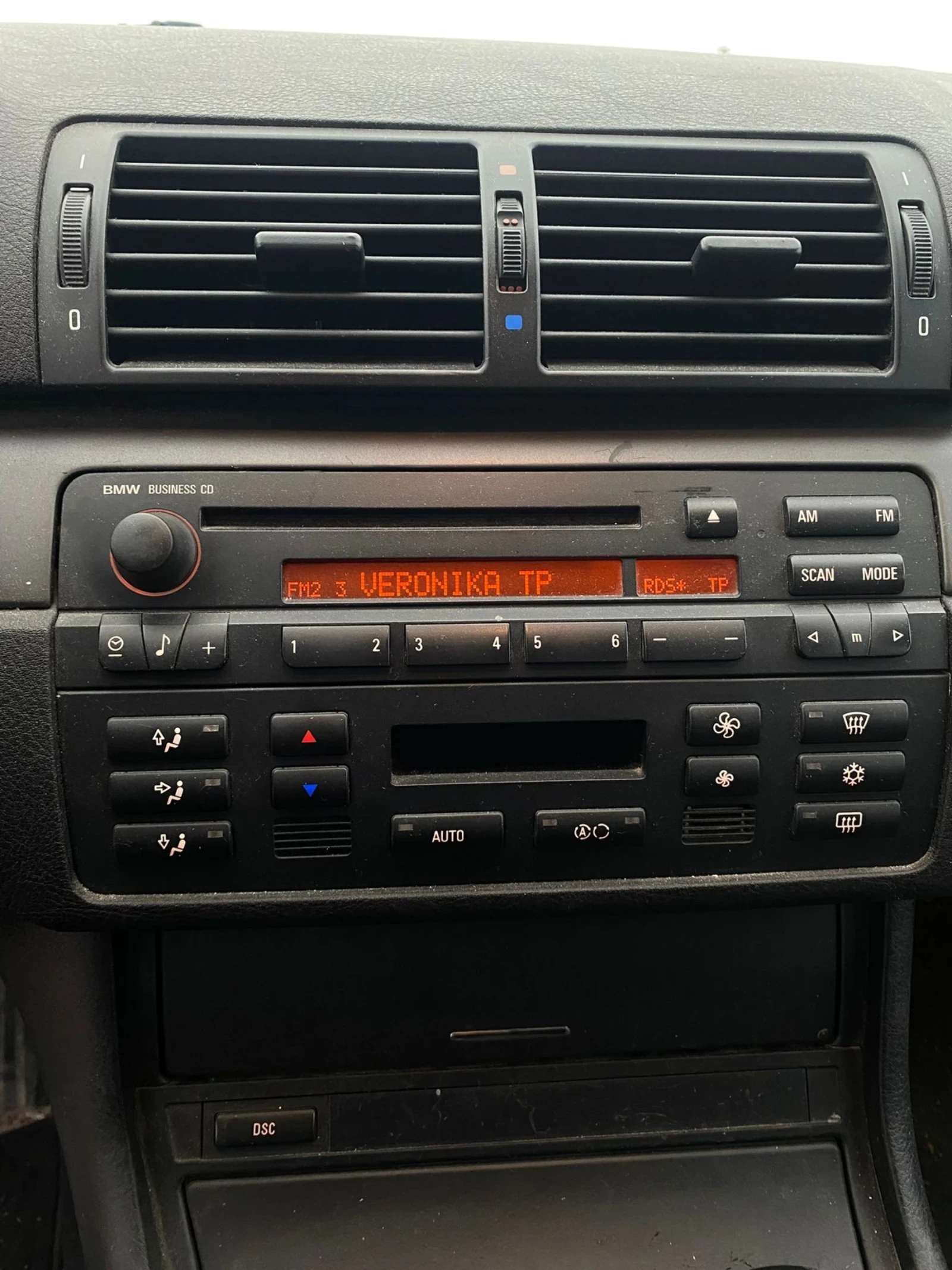 BMW 320  - изображение 7