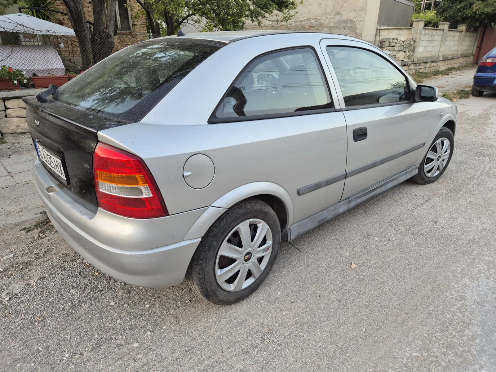 Opel Astra 1.6 i, снимка 4 - Автомобили и джипове - 54878227