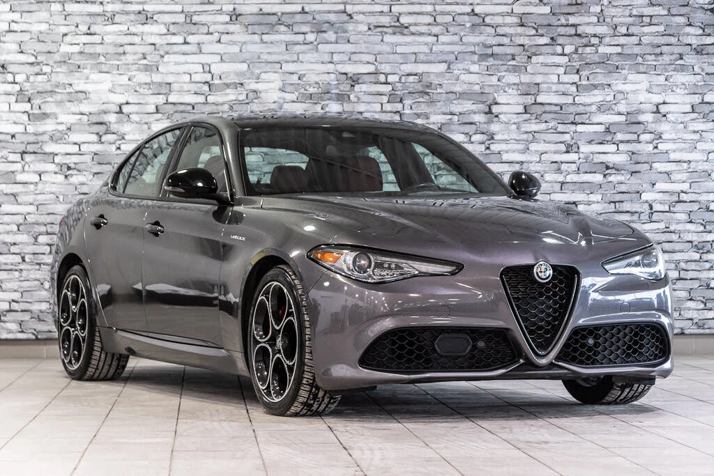 Alfa Romeo Giulia Veloce* CARFAX* ����������* (���� �� ��) | Mobile.bg � ����������� 2